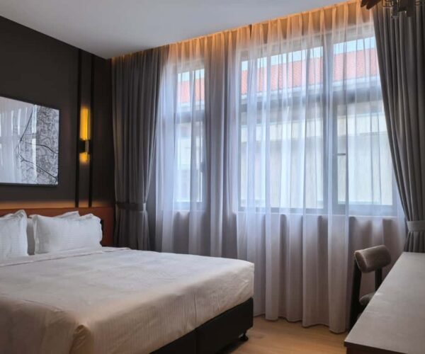 02 citadines curtains blinds